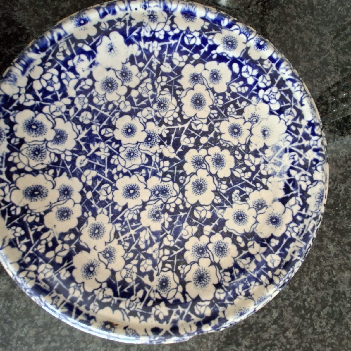 Antique Ironstone trivet - blue and white