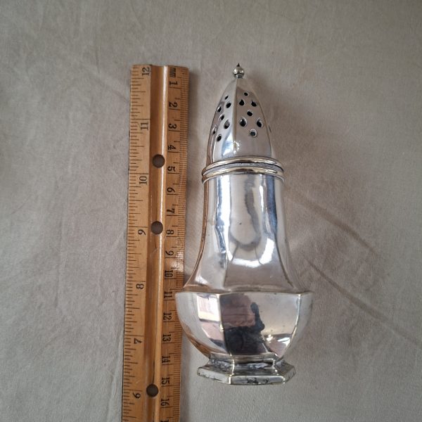 Silver Plated sugar shaker - EPNS - approx 14cms tall - super for sugar and cinamon on pancakes! - Image 3