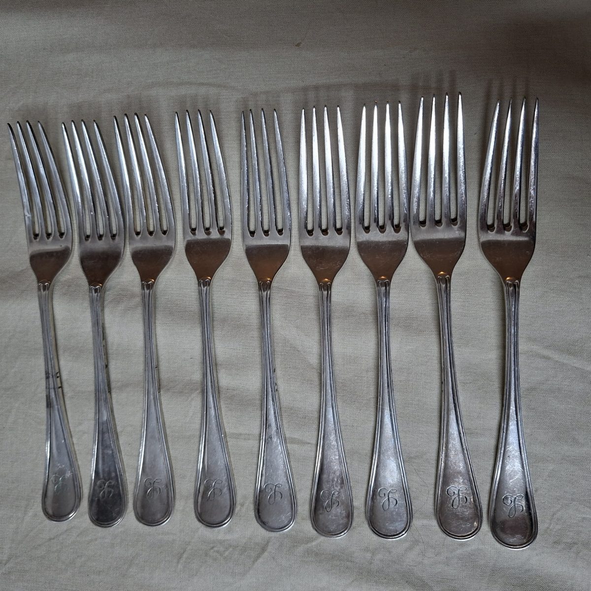 9 Mappin and Webb forks -  L monogram