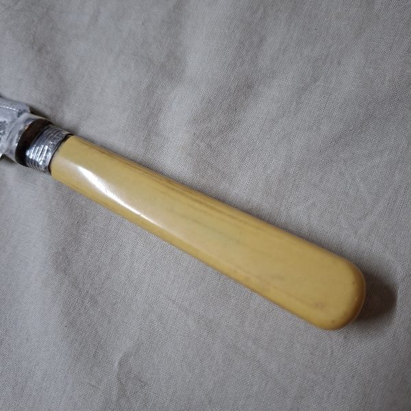 Antique Bread cake knife with silver hall marked collar - pretty etched design - Image 6