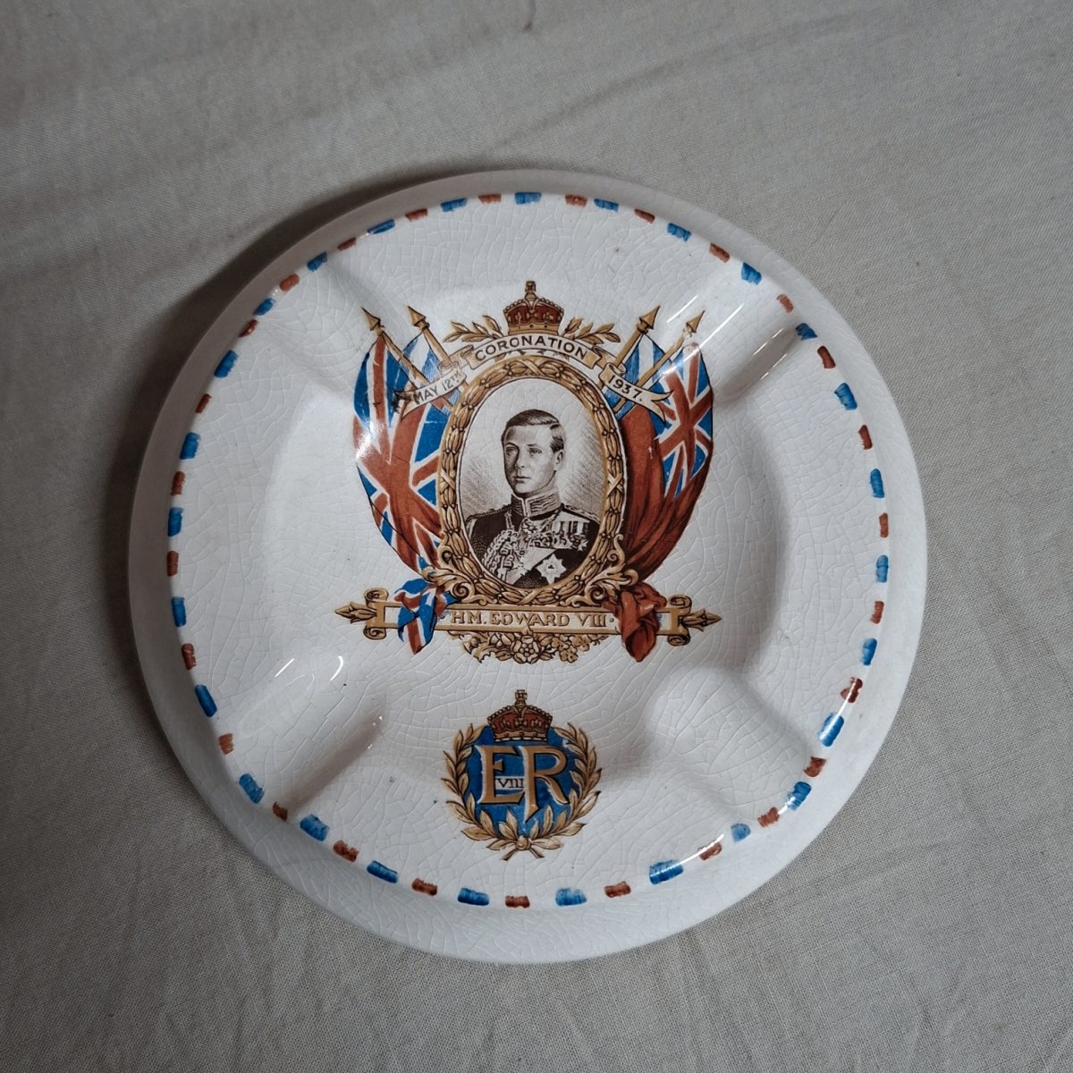Royalty Commemorative Ashtray Edward VIII coronation 1937