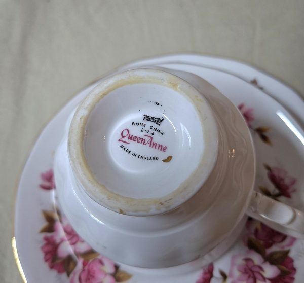 Queen Anne Trio plus extra plate Pink floral pattern - Image 2