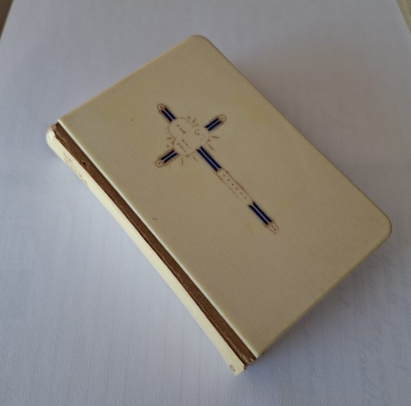 Bible - Book of Common Prayer - Church of England Psalms of David - French Ivory cover - 1949 - Image 8