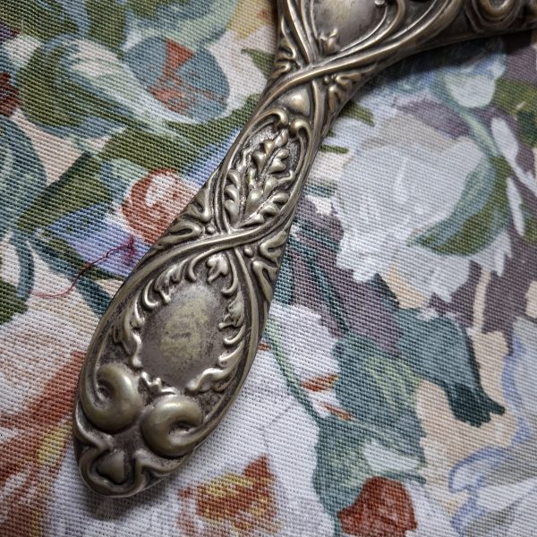 Epns Hand Mirror Victorian? Nouveau? Embossed.  Good bevelled mirror. - Image 4