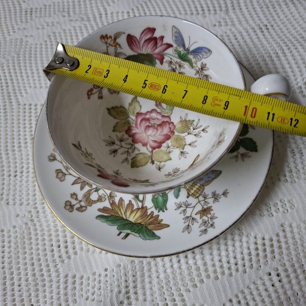 Wedgwood duo -Charnwood design.    Pre 1987 Cup and Saucer - tea plate with crack included. - Image 3