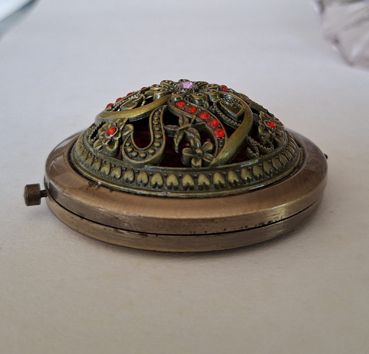 Compact Mirror - Jeweled rhinestone make up mirror - 1 plain 1 magnifying mirror