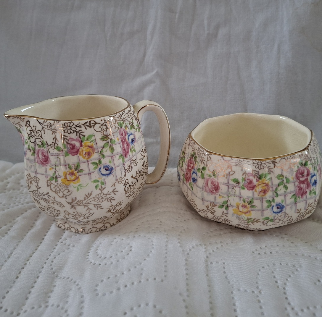 James Kent Foley Milk Jug and Sugar Basin Trellis Rose design - part tea set