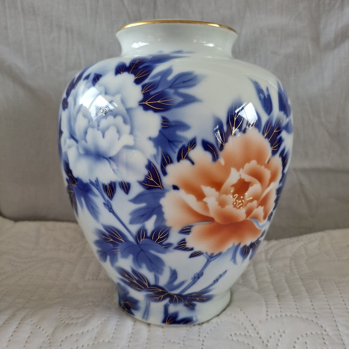 Japanese Vase - Arita Ware, Fukagawa Blue, Mt Fuji mark