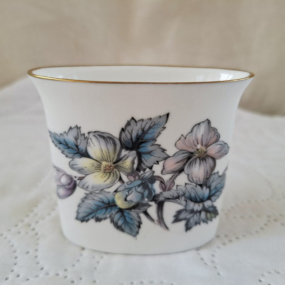 Small Royal Worcester oval toothpick holder vanity item storage - woodland pattern - vintage 7 cms