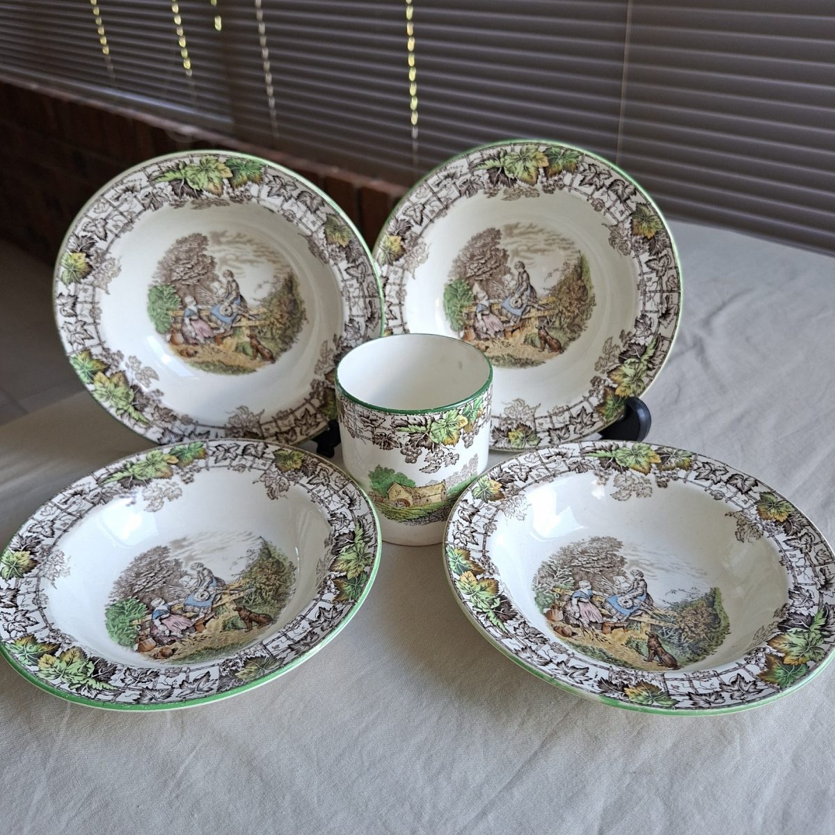 4 copeland spode pudding plates "byron" pattern - replacement porcelain - plus a jar