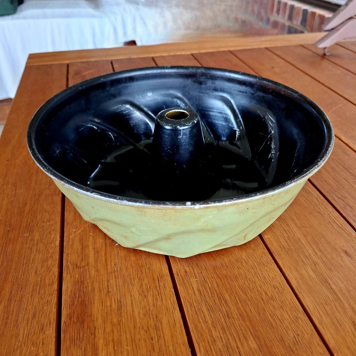 Kitchenalia Vintage Bundt Pan - cake pan - Gugelhupf cake mold