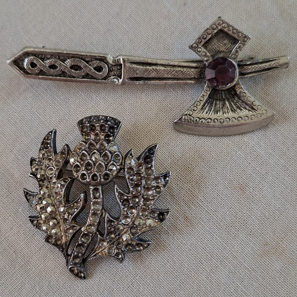 Silver tone Celtic Axe and Thistle brooch