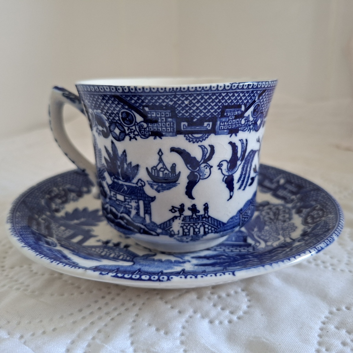 Royal Windsor tea Duo - Old Semi-Porcelain  -  Willow Pattern blue and white late 1800's?
