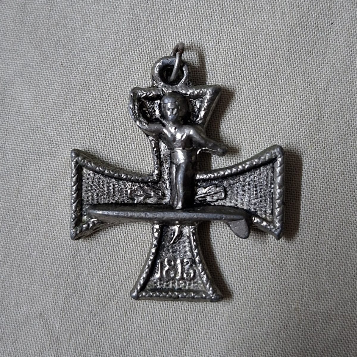 1960's Surfers Cross necklace pendant