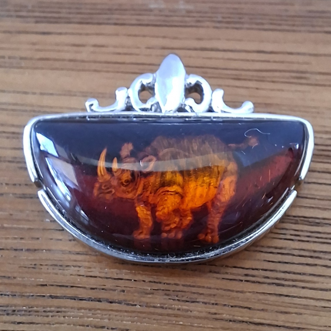925 silver pendant with rhino  - rhodium plated over stirling.