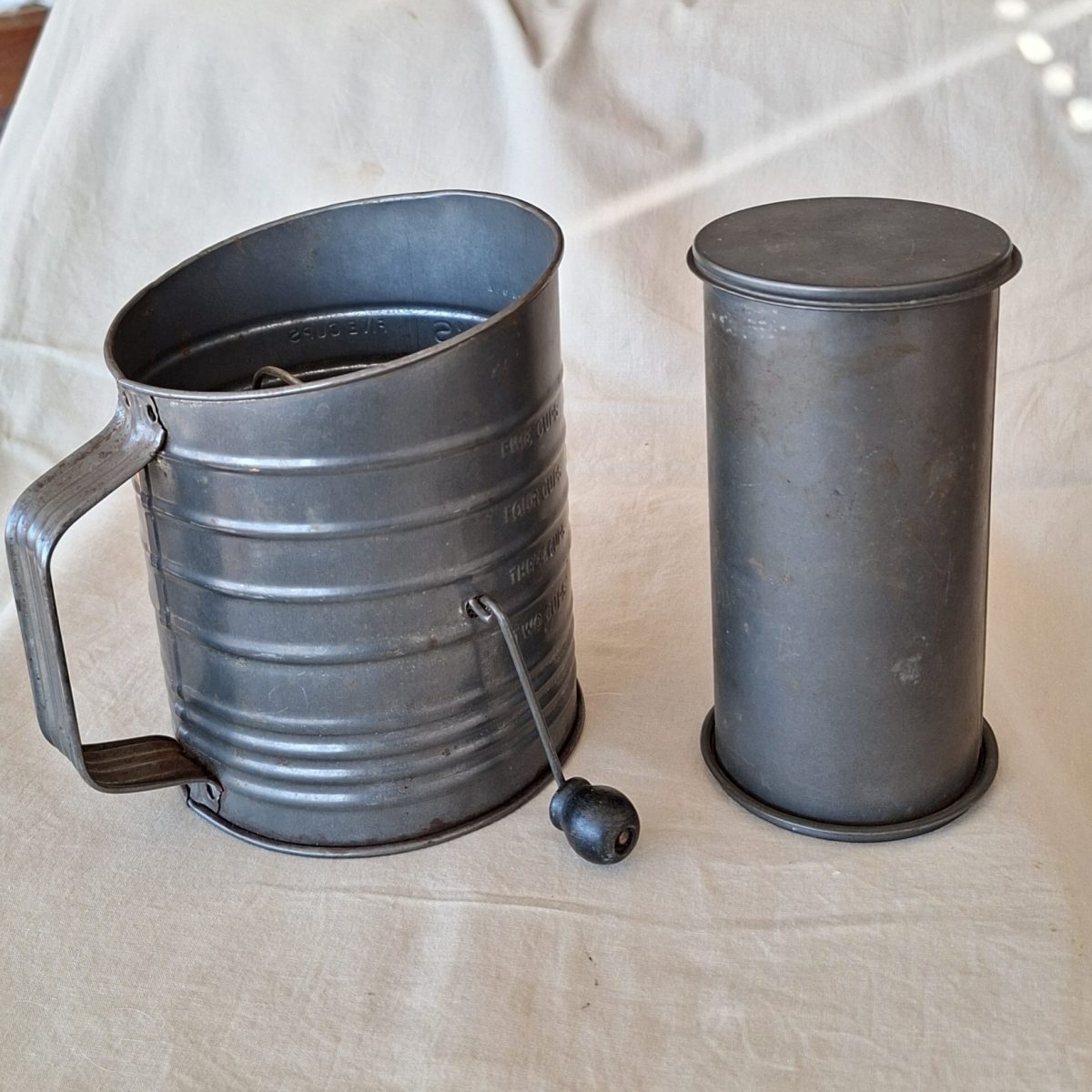 Kitchenalia - flour / meal sieve (Bromwell's) 16 x 13 cms plus boston bread tin -17 cms