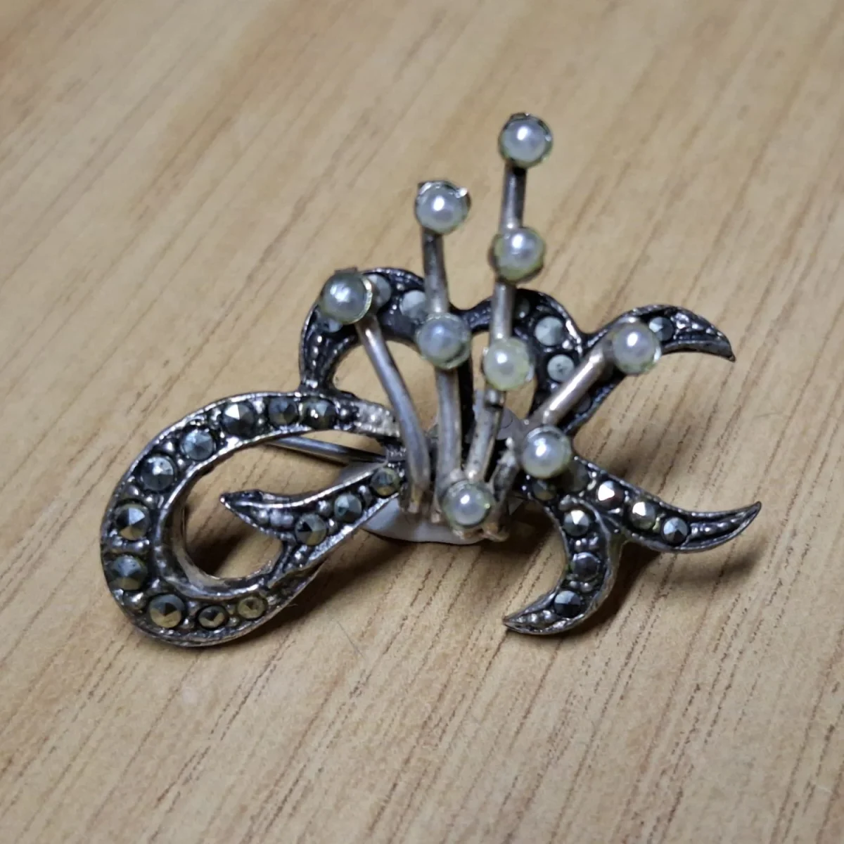 Marcasite and faux pearl brooch.  Vintage jewelry