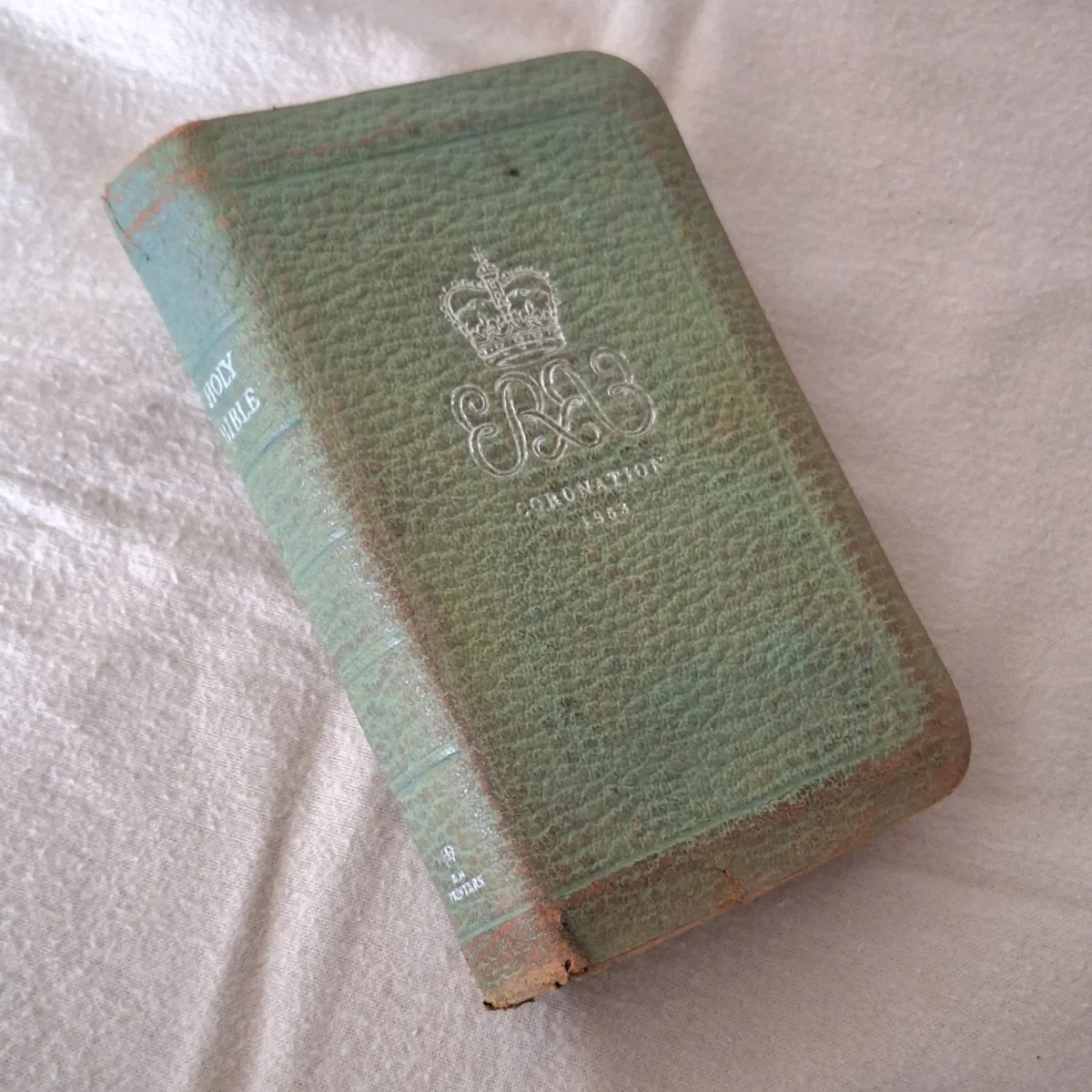 1953 Royalty Coronation edition leather covered bible
